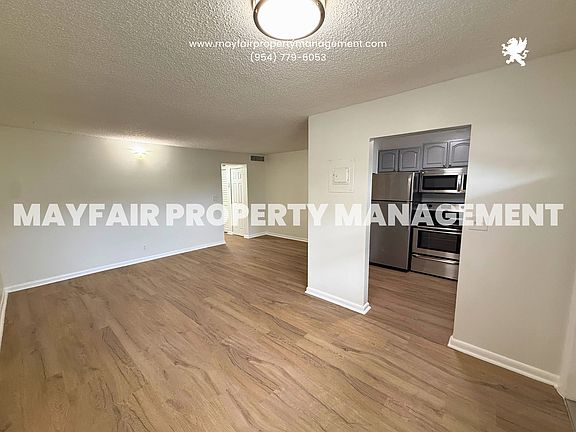 3rd image of 5661 SW 36th Ct