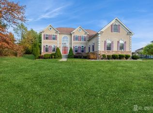 1 Angelo Ct, Monroe Township, NJ 08831