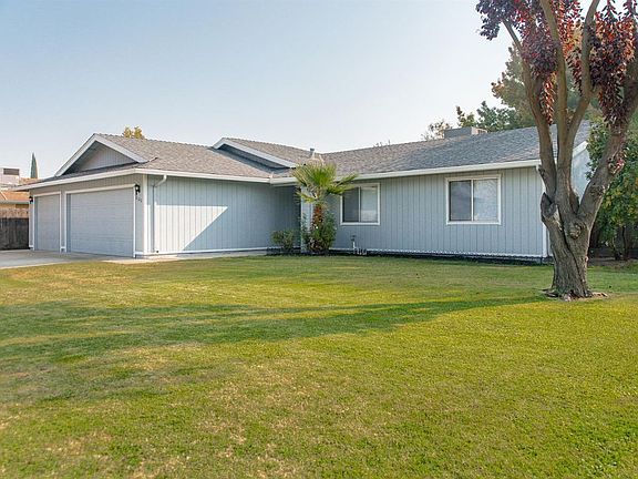 2nd image of 2122 Hacienda Dr