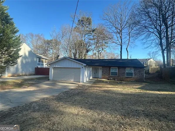 4626 Midridge Dr, Norcross, GA 30093