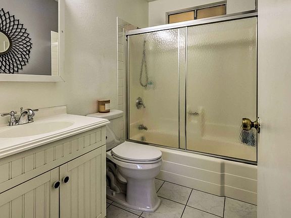 2nd image of 20144 Eastview Dr