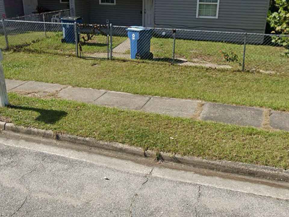 Front of unit on right