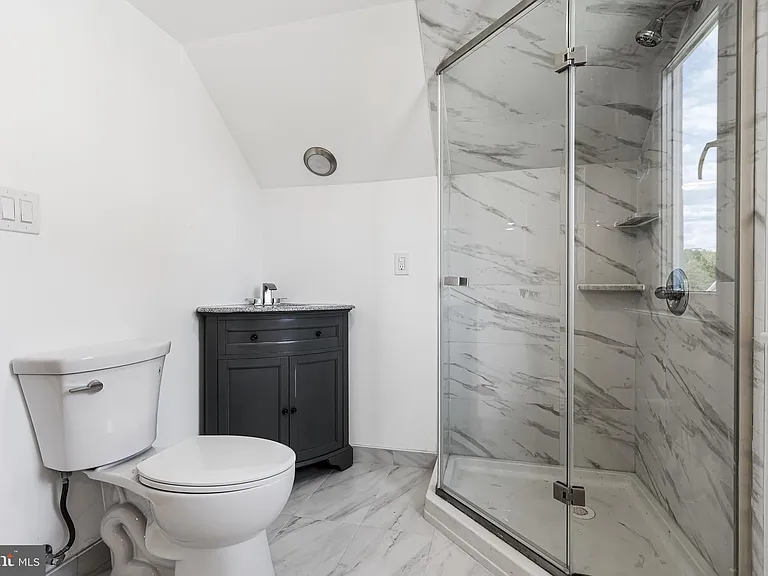 417 Yale Ave — Photo 18