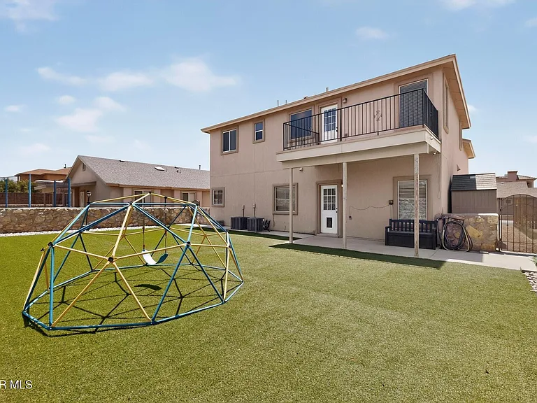14613 Sunny Land Ave — Photo 3