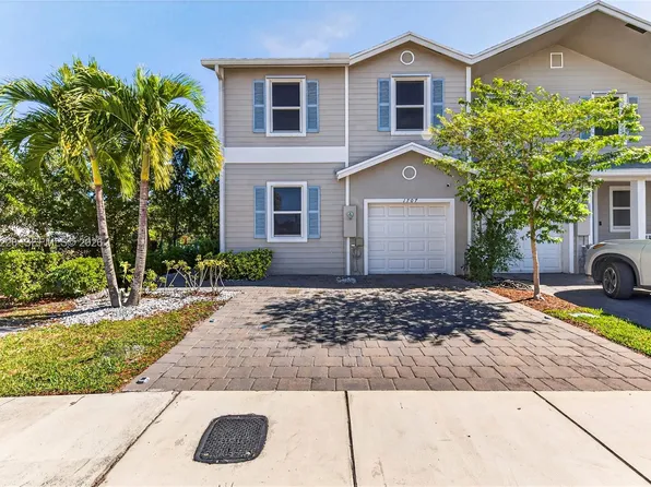 1707 SE 9th Ter, Homestead, FL 33034