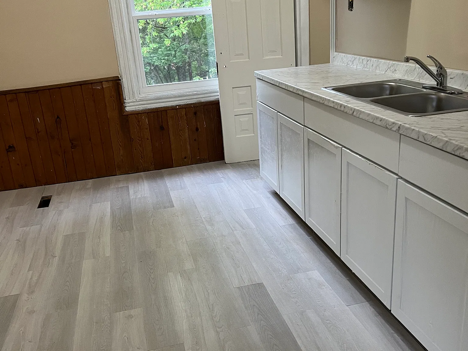 2 bed, 800 sqft, $950 — Photo 3