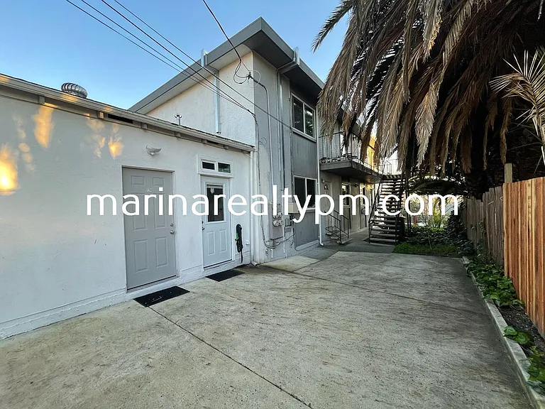 114 Carolina St #B — Photo 18