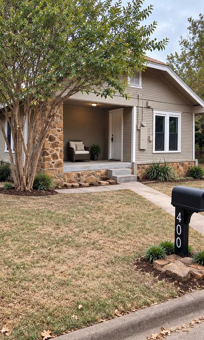 Updated 2Bedroom Home in Mineral Wells Modern Comfort & Great Outdoor Space — Photo 1