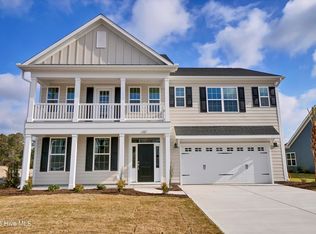 101 Planters Walk, Hampstead, NC 28443