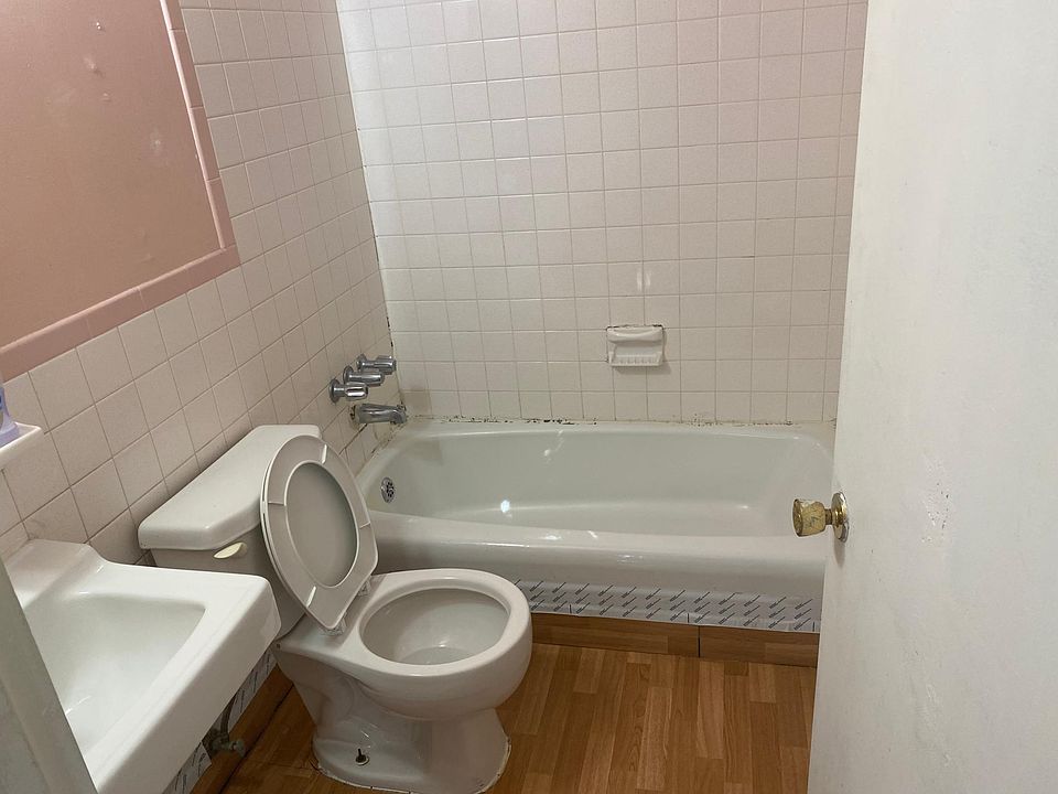 1st image of 4713 Quimby Ave