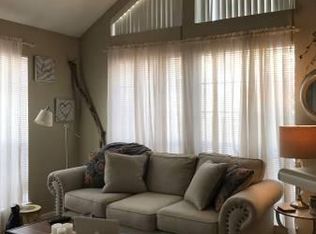 266 Carriage Crossing Ln, Middletown, CT 06457