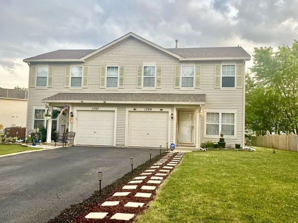 1709 Raleigh Trl, Romeoville, IL 60446