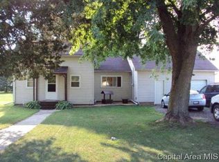 318 N 4th St, Alpha, IL 61413