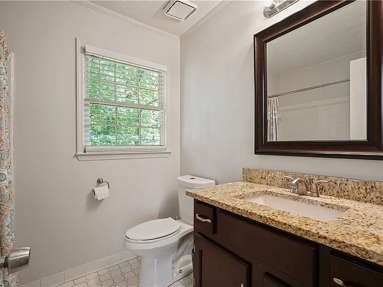 3003 Maple Ln — Photo 23