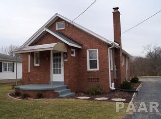 1114 Springfield Rd, East Peoria, IL 61611