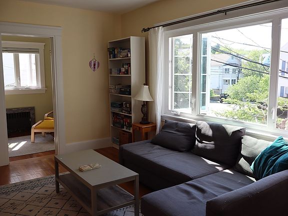 2nd image of 18 Moulton Rd