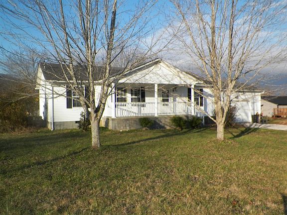 2nd image of 243 Hickory Grove Ln