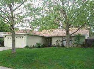 6806 Flaming Arrow Dr, Citrus Heights, CA 95621