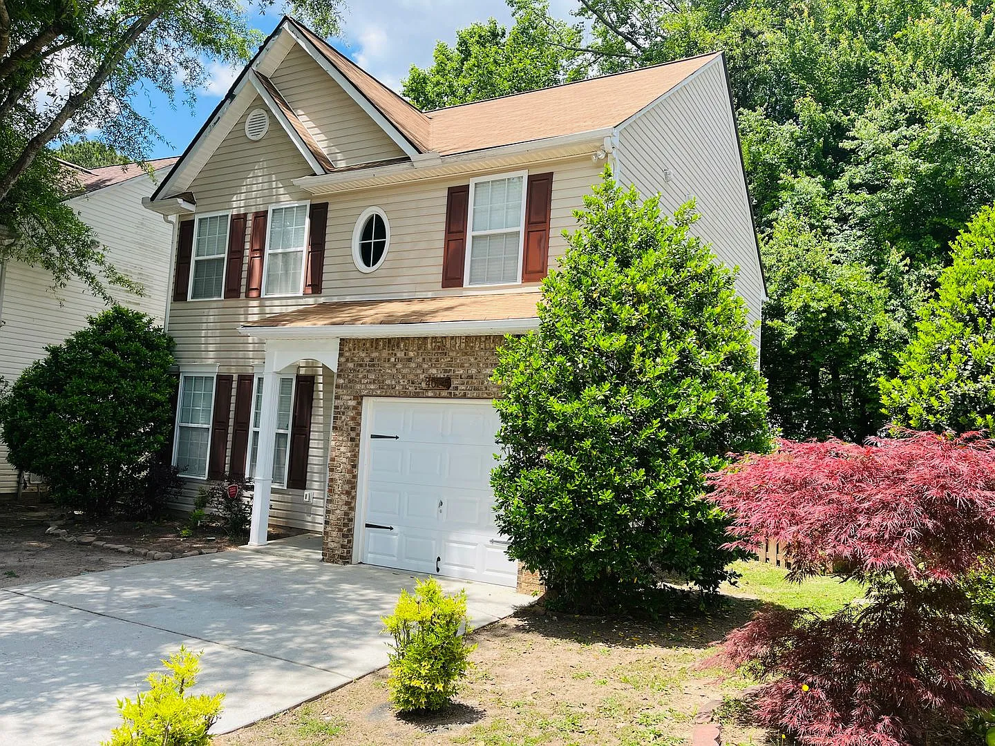 Great location, 4 bed, 2.5 bath, newly renovated, minutes to movie studios, and more! must see! — Photo 3