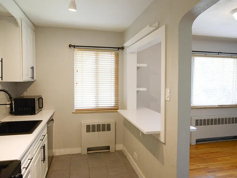 655 N Washington St #1C — Photo 5