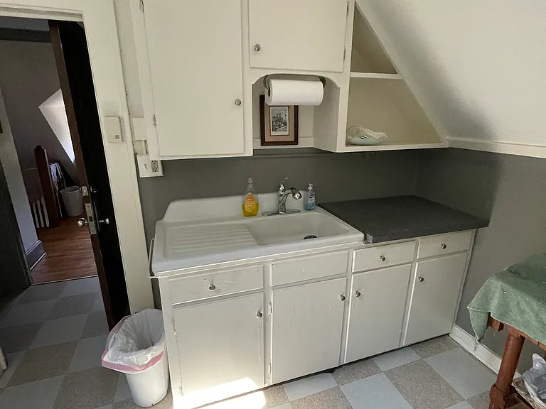 238 Lexington Ave #3 — Photo 37