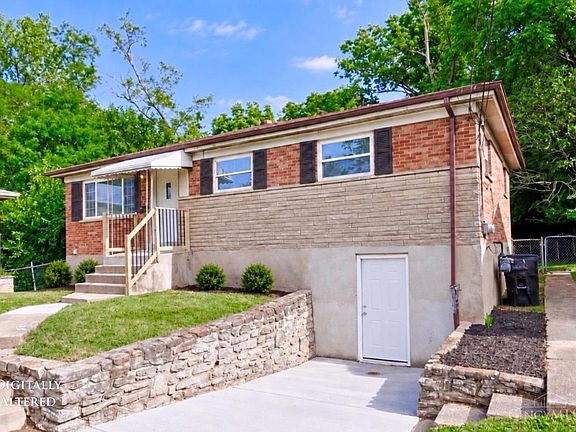 2nd image of 3065 Aquadale Ln