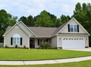 360 Farina Dr, Havelock, NC 28532