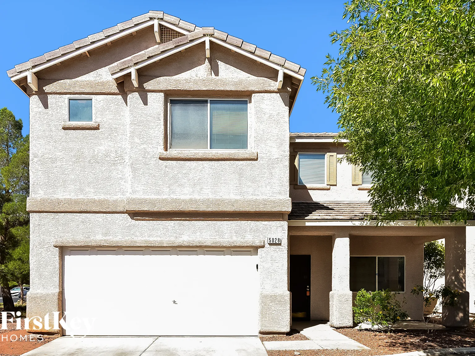 4 bed, 3.0 bath, 2578 sqft, $2,890 — Photo 1