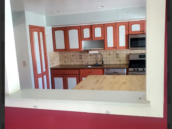 64 Maplewood Blvd, Suffern, NY 10901