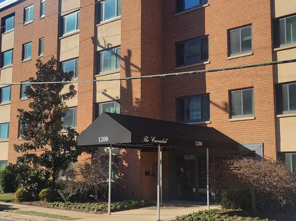 1200 S Arlington Ridge Rd APT 710, Arlington, VA 22202