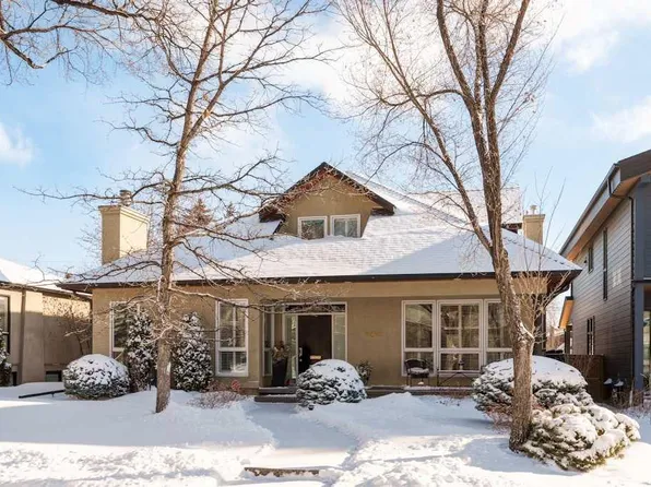 1428 W 9th St NW, Calgary, AB T2M 3L2