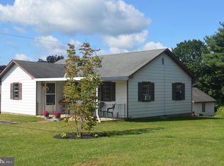 1715 Old Lancaster Pike, Sinking Spring, PA 19608