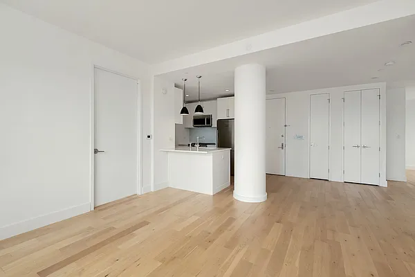 Rented by Compass | media 9