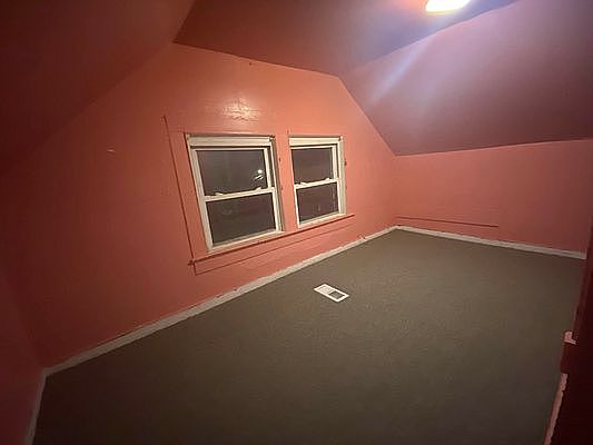 1st image of 49 Barker St #1