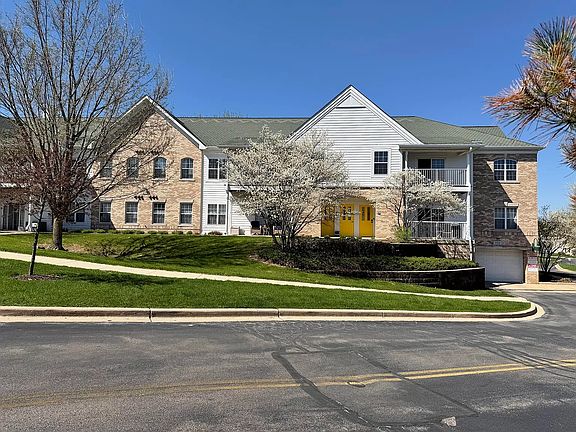 2nd image of 2712 Northview Rd