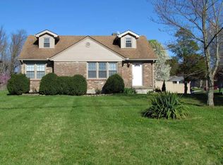 104 Windsor Dr, Richmond, KY 40475