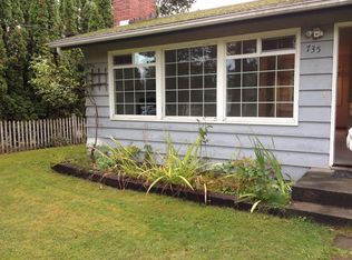 735 Poplar Dr, Bellingham, WA 98226