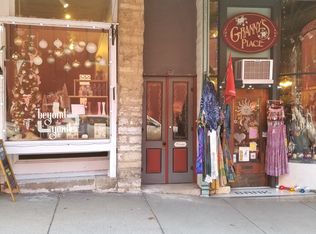 75 1/2 Spring Blvd, Eureka Springs, AR 72632