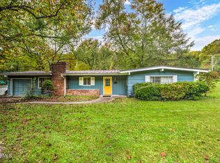 1117 Pilleaux Dr, Knoxville, TN 37912