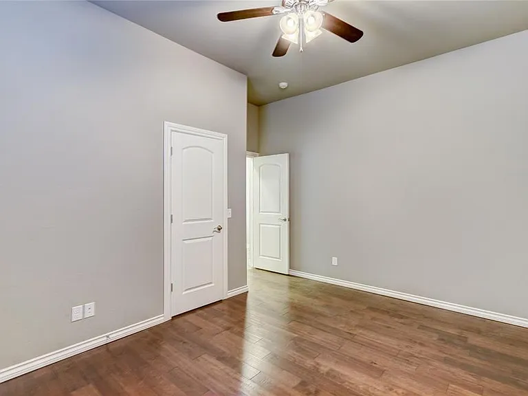 2809 Tranquilo Ln — Photo 23