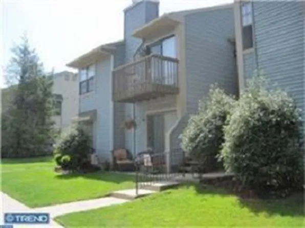 242 Barclay Ct #242, Mantua, NJ 08051