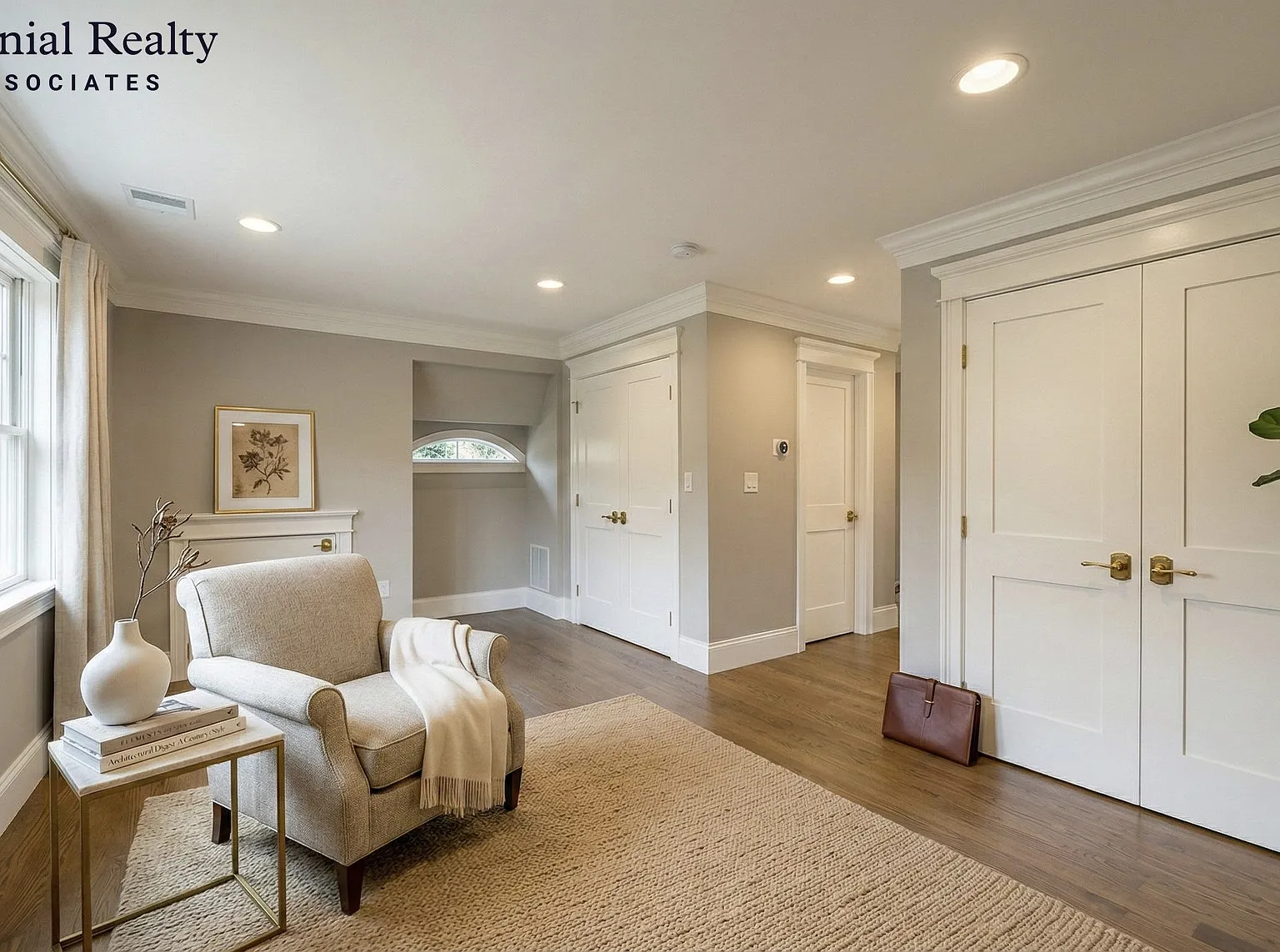 4 bed, 3.5 bath, 2000 sqft, $9,000 — Photo 3