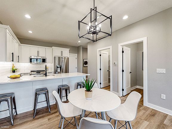 3-Bedroom-Kings-Grove-Townhomes-05122021_144601