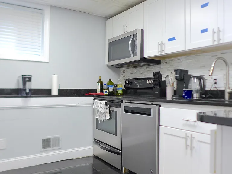 17 Story St #1 — Photo 15