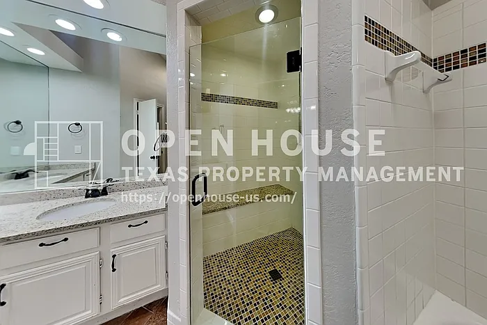2512 Melissa Ln — Photo 11