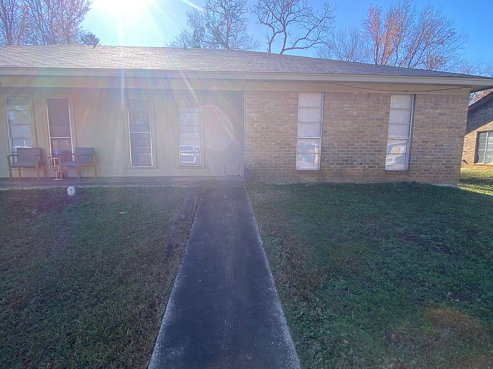 1st image of 302 Nikki Dr #B