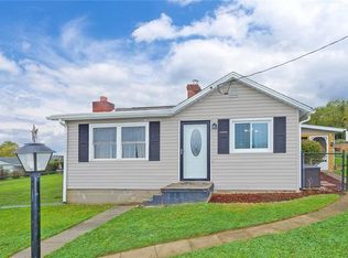 110 Mary Jane Ln, Uniontown, PA 15401