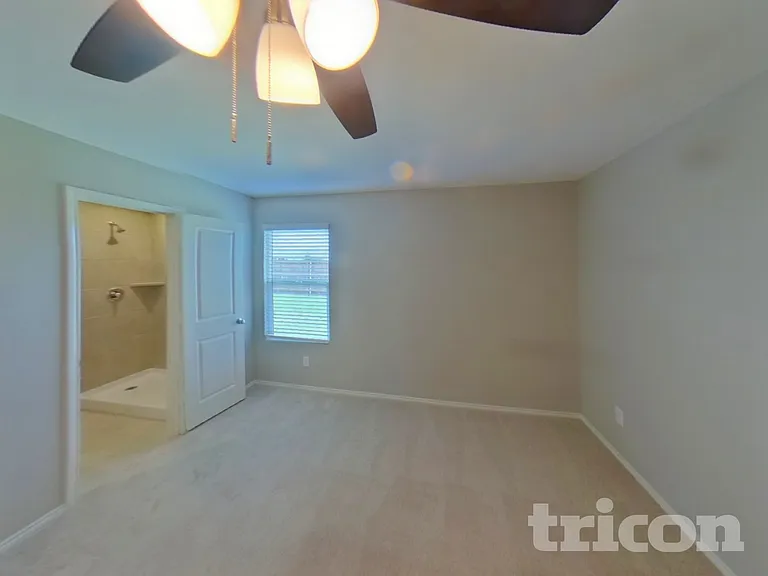 6445 Middlebury Dr — Photo 6