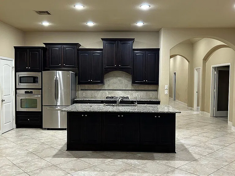 10310 Rouken Glen Ct — Photo 8
