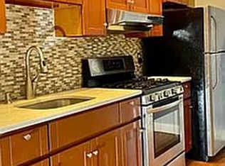 2109 31st Rd FLOOR 1, Astoria, NY 11106